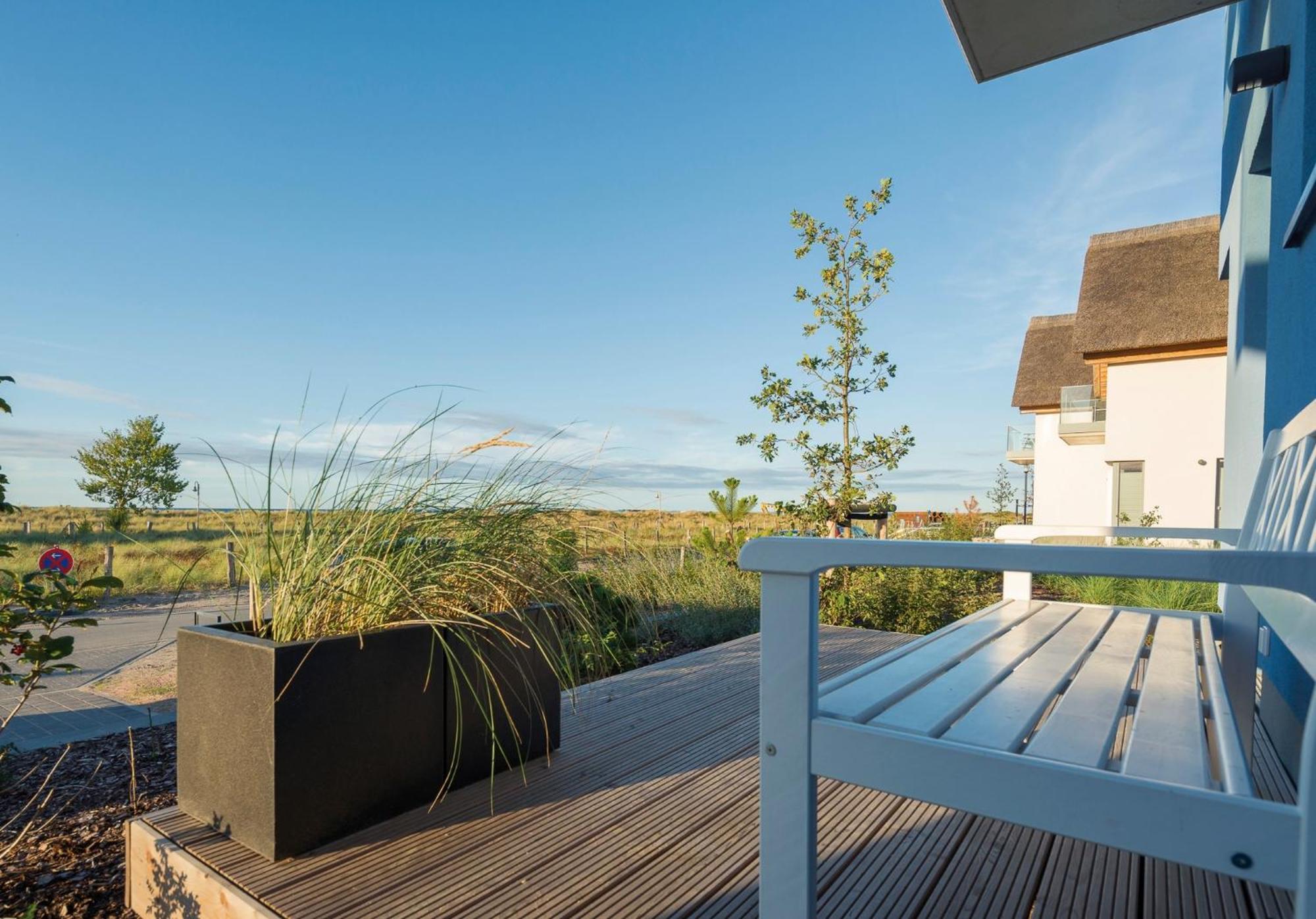 Ostsee - Reetdachhaus Nr 36 "Warder" Im Strand Resort Heiligenhafen Buitenkant foto