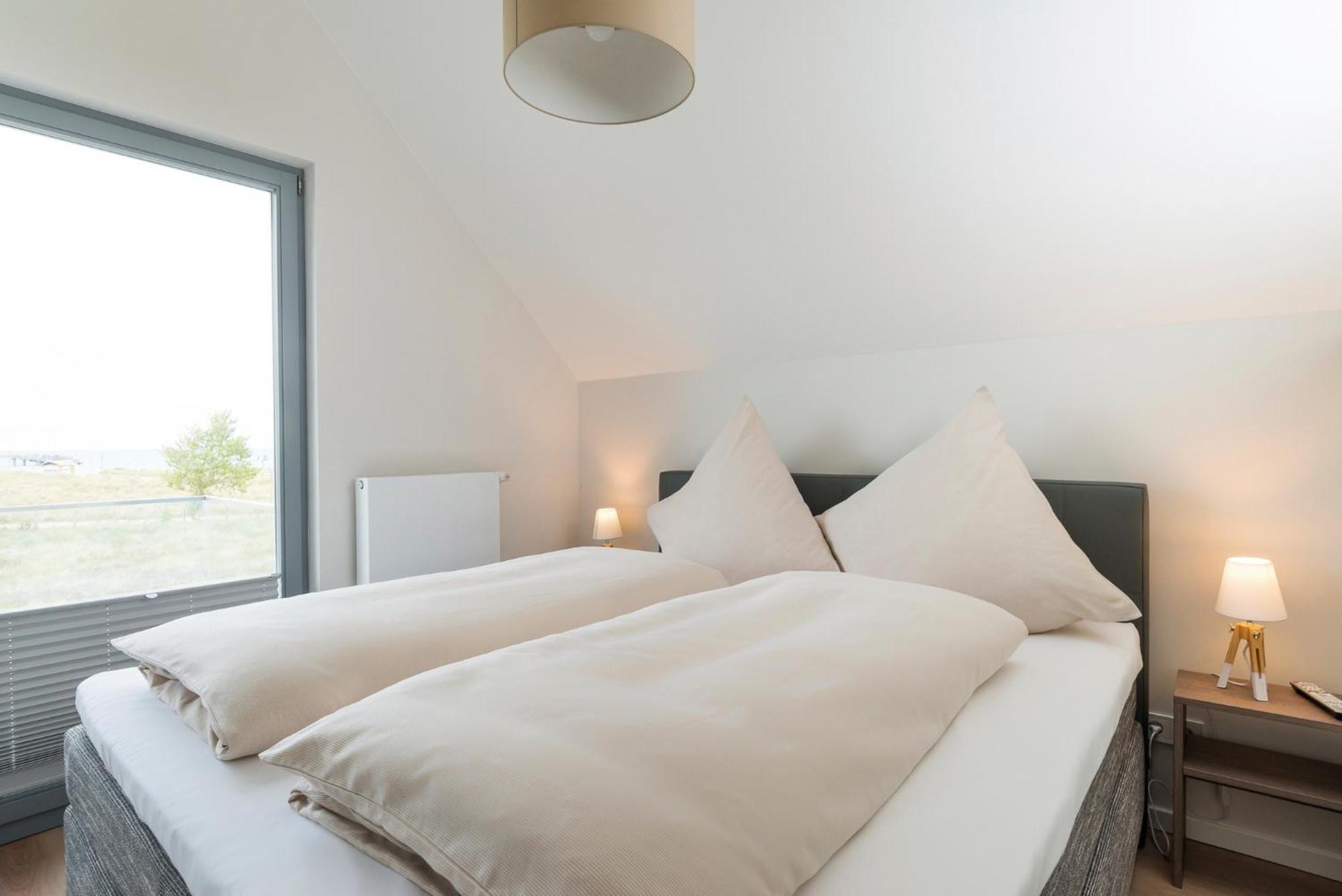 Ostsee - Reetdachhaus Nr 36 "Warder" Im Strand Resort Heiligenhafen Buitenkant foto